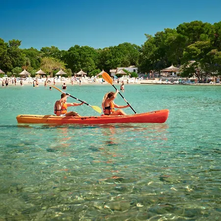 Aldeamento Turístico Pine 3*