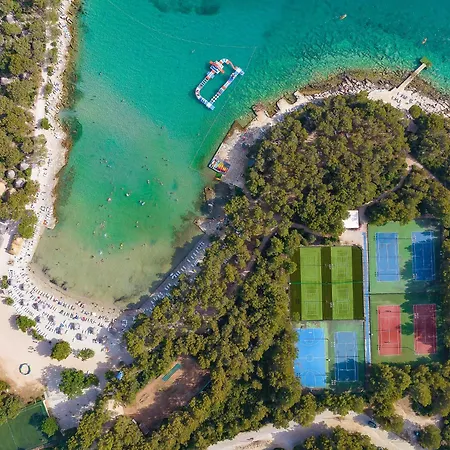 Pine 3* Pakoštane