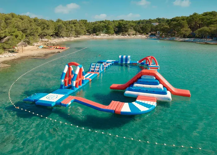 Pine Beach Bungalows All Inclusive פארק נופש