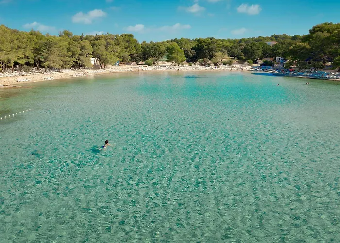 Pine Holiday park Pakostane