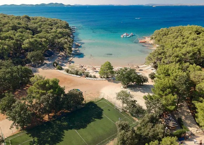 Pine Beach Bungalows All Inclusive 3*