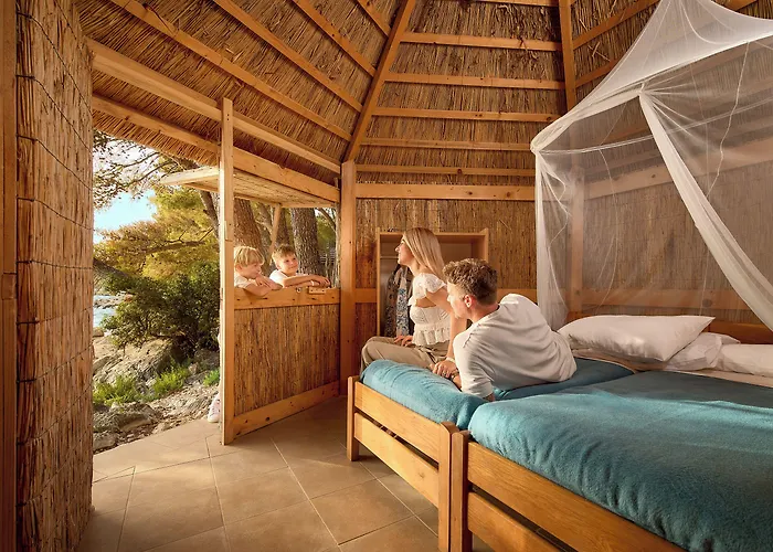Vakantiepark Pine Beach Bungalows All Inclusive 3*