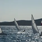 منتزه العطل Pine