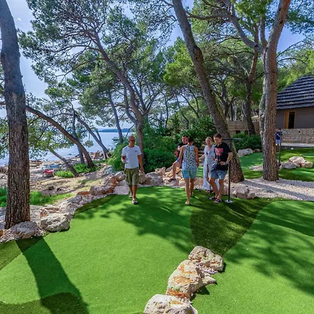 Pine Semesterpark Pakoštane