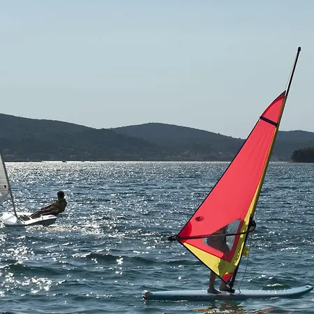 Pine Aldeamento Turístico 3*