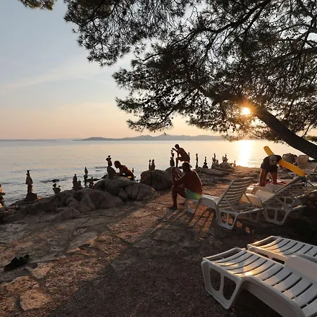 Pine Parque de vacaciones Pakoštane